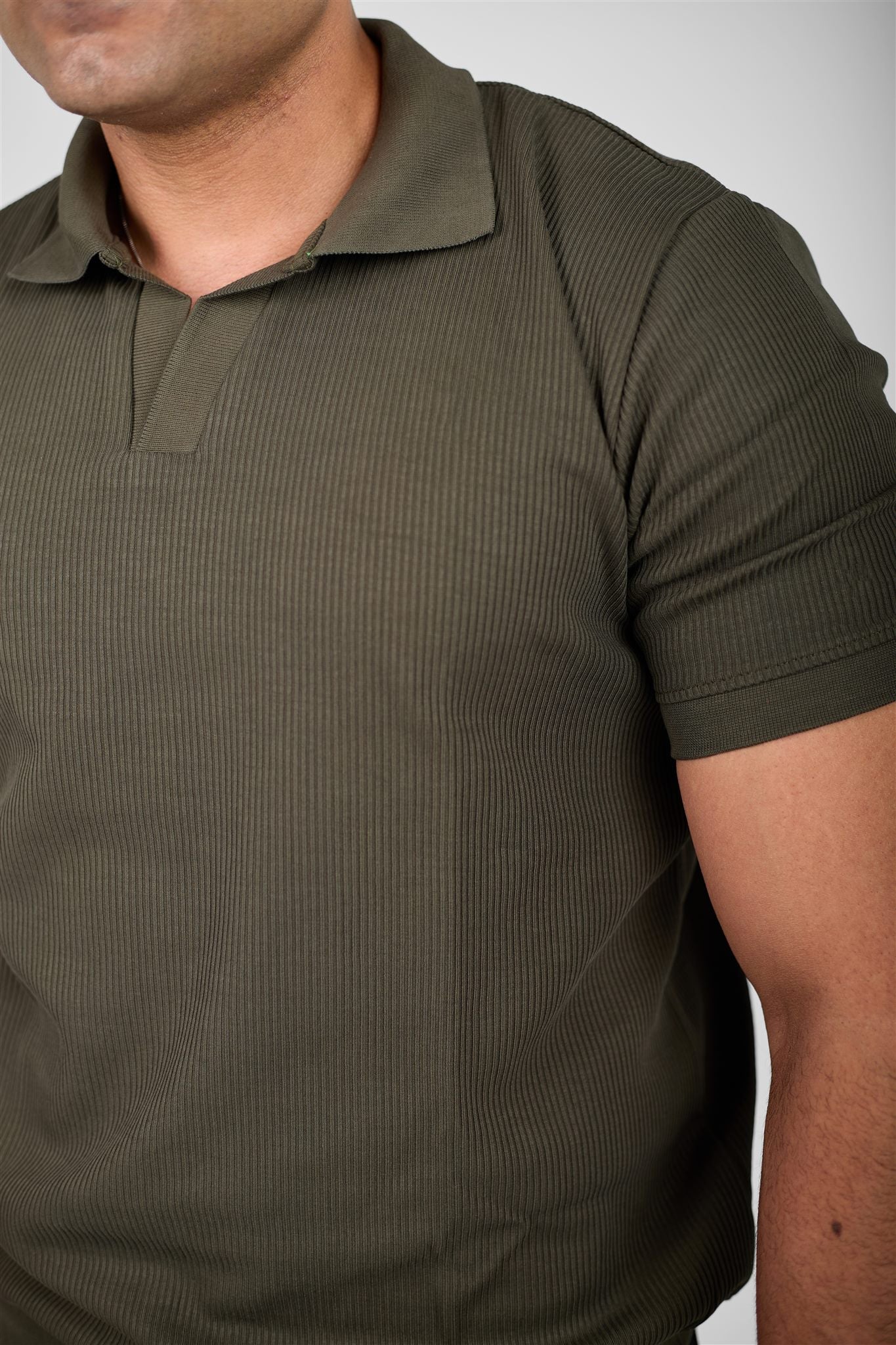 Polos